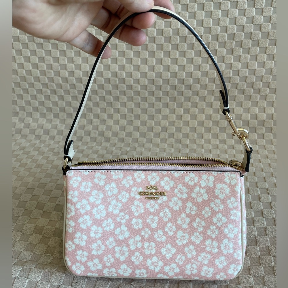 Coach Nolita 19 bag